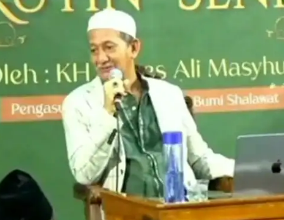 K.H Agus Ali Masyhuri